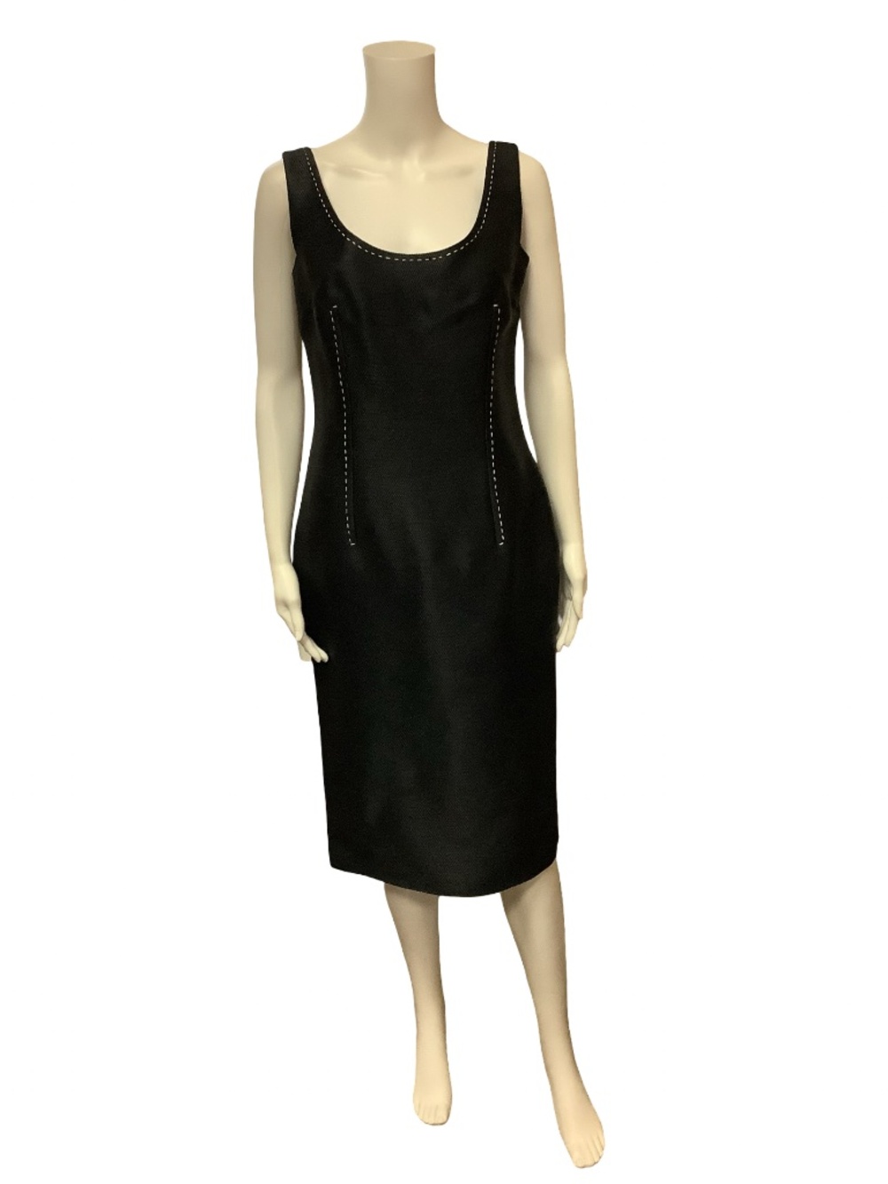 Christian Dior Sleeveless Midi Dress Size: M